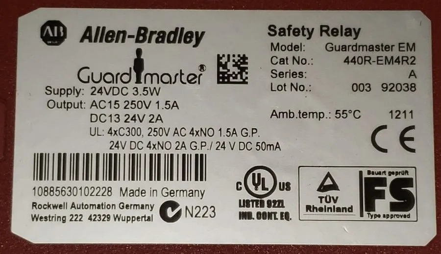 Реле безопасности Allen-Bradley Guardmaster GSR EM Safety Relay 440R-EM4R2 Ser A