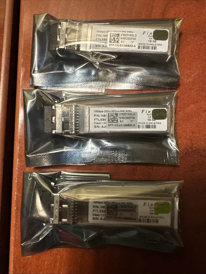 Трансивер 6 X FINISAR 210231A0LG SFP-XG-SX-MM850-A 10Gbps-300m-850nm-MM-SFP+ TRA