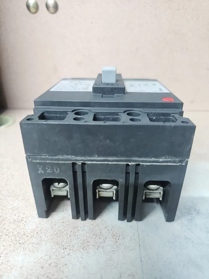 Автоматический выключатель GENERAL ELECTRIC TED134020WL 3 POLE 20 AMP 480v CIRCU