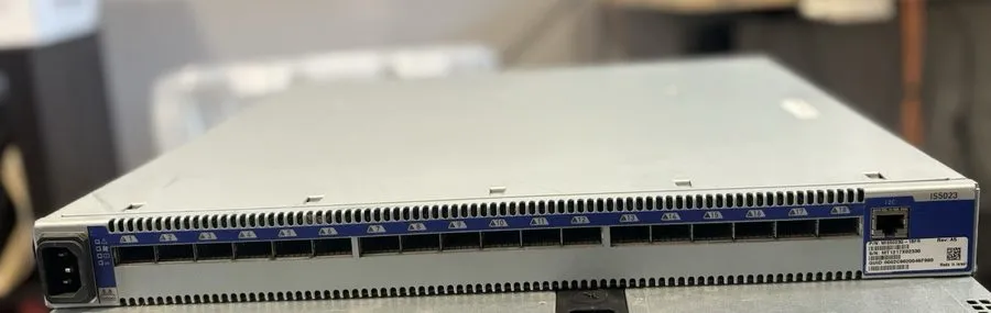 Коммутатор Mellanox Model IS5023 InfiniBand Network Switch High Performance 18-P