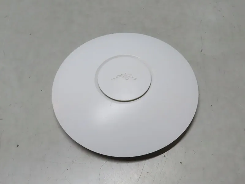 Точка доступа Wi-Fi Ubiquiti Networks UniFi AP UAP SWX-UAP 6545A-UAP Wireless Ac