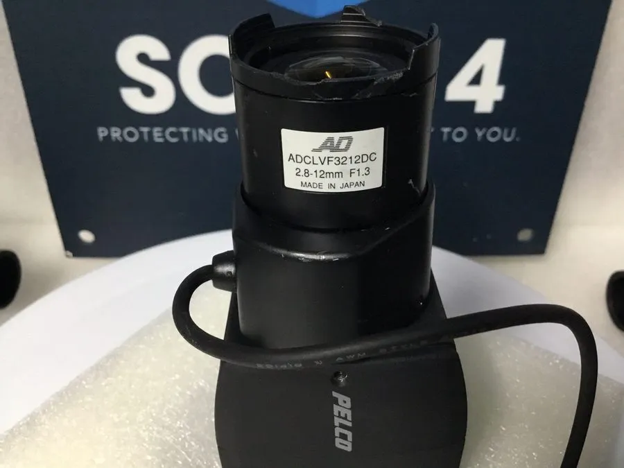 Камера PELCO CCC1370H-2 CCTV Compact Color Camera W/ 3-8mm Lens 480TVL 24VAC — фото лота 3