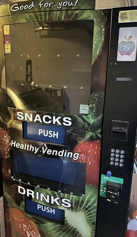 Торговый автомат Seaga HY2100 Healthy Combo Vending Machine