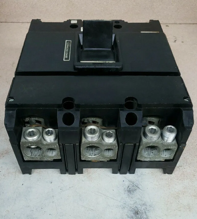Автоматический выключатель FPE NJL3400 Molded Case Circuit Breaker 400A 480V 3P