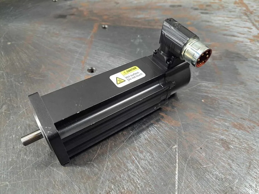 Серводвигатель Allen Bradley VPL-B0633M-PK12AA Servo Motor