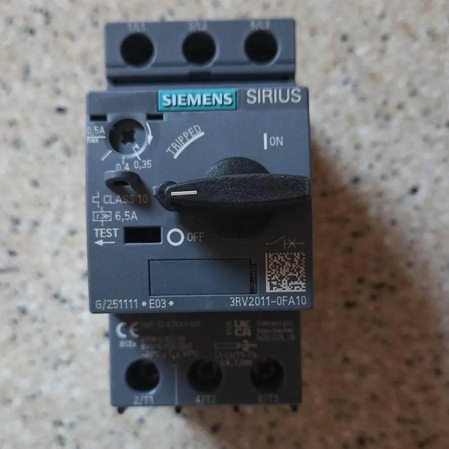 Автоматический выключатель Siemens 3RV2011-0FA10 SIRIUS Motor Protection Circuit — фото лота 2