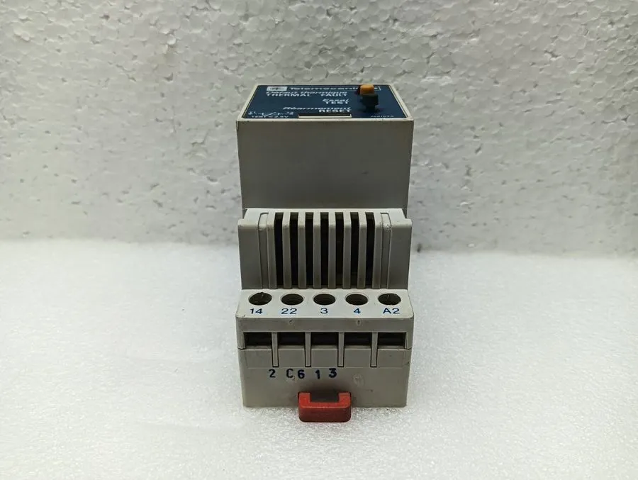 Реле защиты Telemecanique Thermal Trip Protection Relay LT2-SP00M 220/240V 5A 25 — фото лота 2