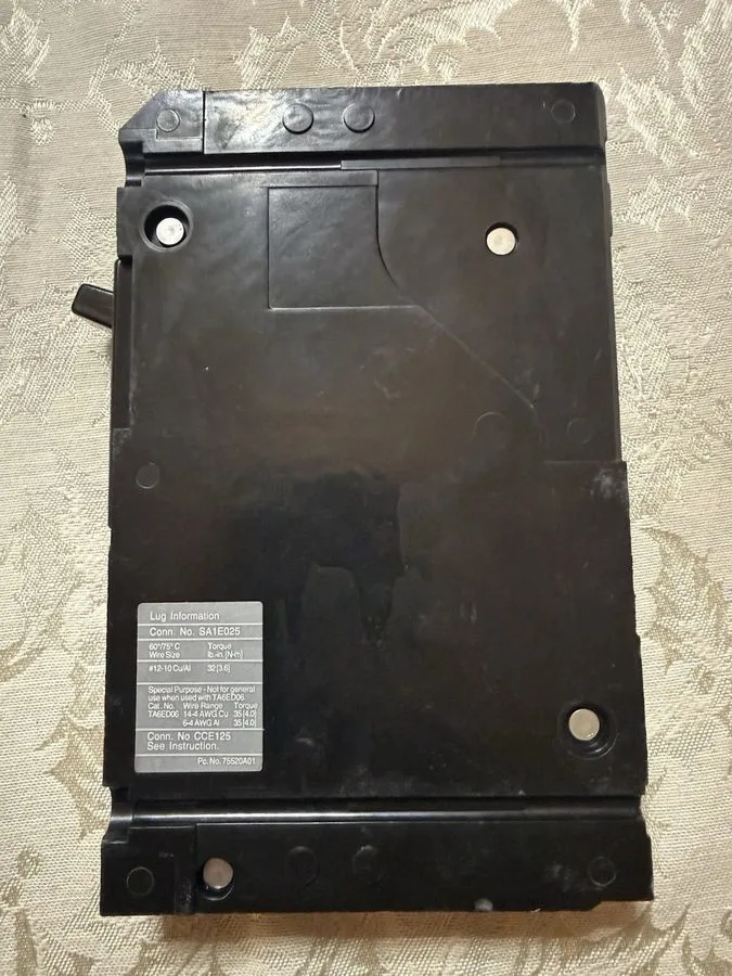 Автоматический выключатель ED41B020 Siemens Sentron Circuit Breaker Type ED4 20A