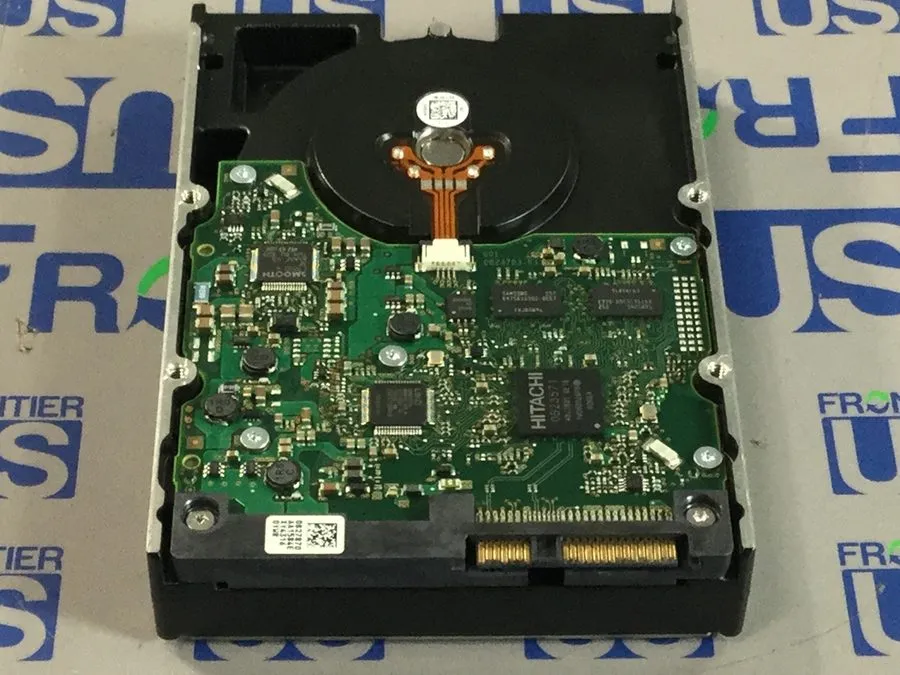 Жёсткий диск Hitachi 0B23663 600GB 15K 6G SAS 3.5" HDD no bracket