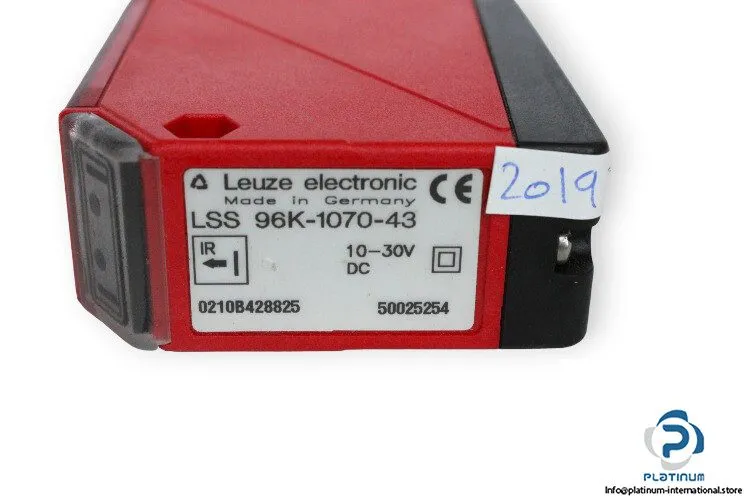 Датчик LEUZE LSS 96K-1070-43 50025254 sensor shipping — фото лота 2