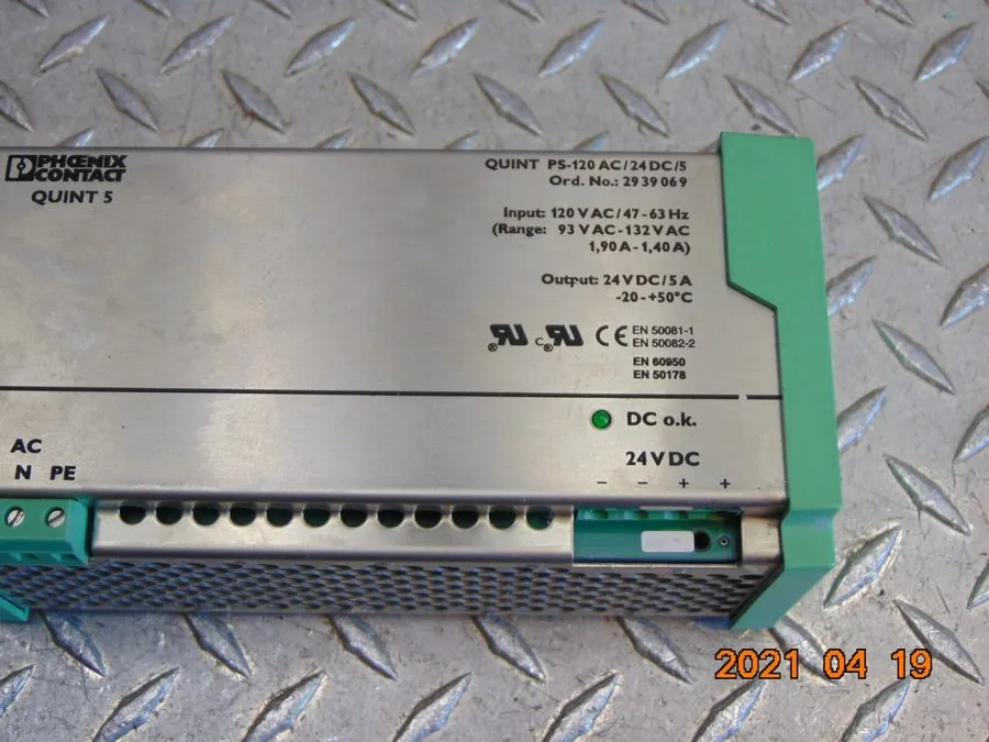 Блок питания Phoenix Contact PS-120 AC/24DC/5 2939069 DIN Rail Power Supply 24VD