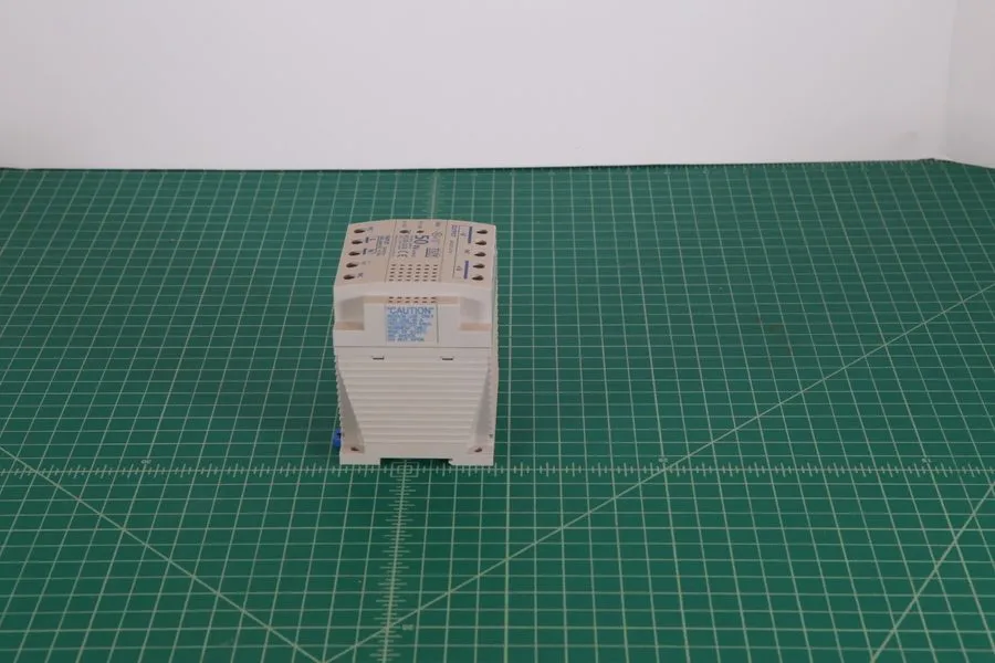 Блок питания IDEC PS5R-D24 24VDC 2.1A 50W DIN Rail Switching Power Supply