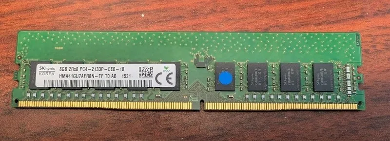 Модуль памяти Samsung 8GB 2Rx8 PC4-2133P-EE0-10 M391A1G43DB0-CPBQ Ram