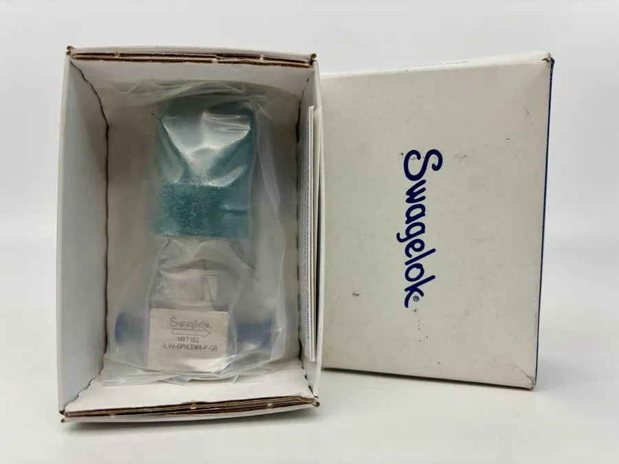 Клапан SWAGELOK 6LVV-DPHLBW4-P-GR 316L VIMVAR UHP DIAPHRAGM SEALED VALVE — фото лота 1