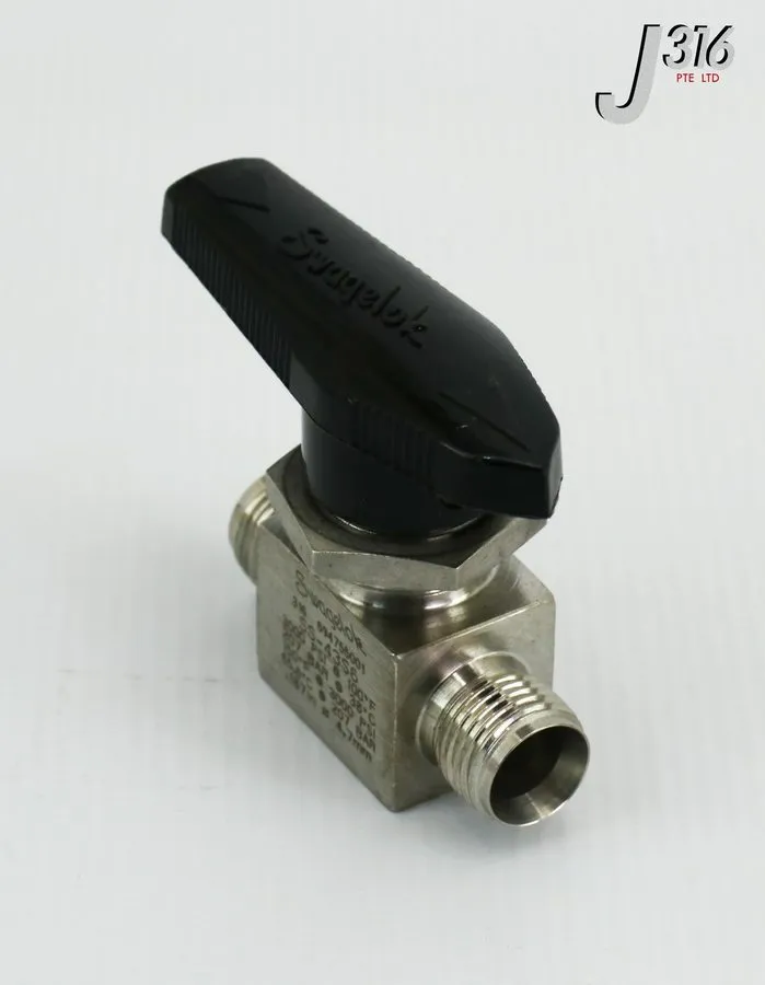Фитинг Swagelok SS-43S6 Stainless Steel 3/8" Tube Fitting Manual Ball Valve