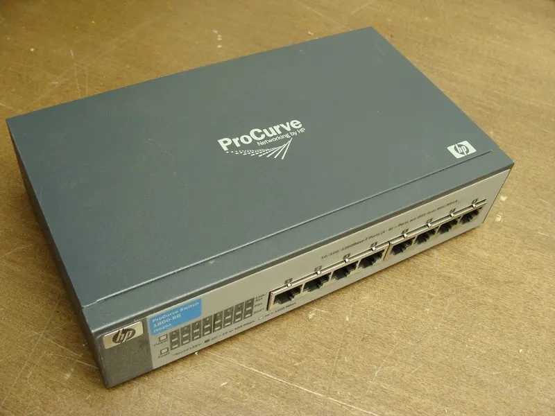 Коммутатор HP PROCURVE 1800-8G J9029A 8 PORT GIGABIT NETWORK SWITCH