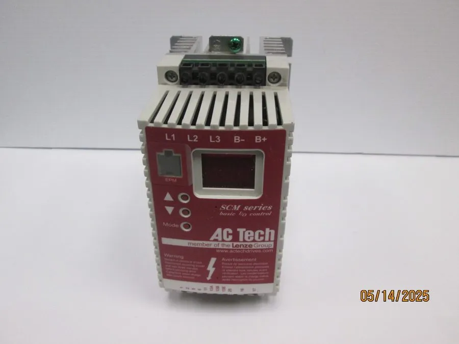 Частотный преобразователь LENZE AC TECH SM205S AC DRIVE (SHELF F4)