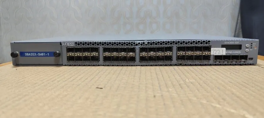 Коммутатор Juniper EX4300-32F 32-Port 4x 10G Ethernet Switch