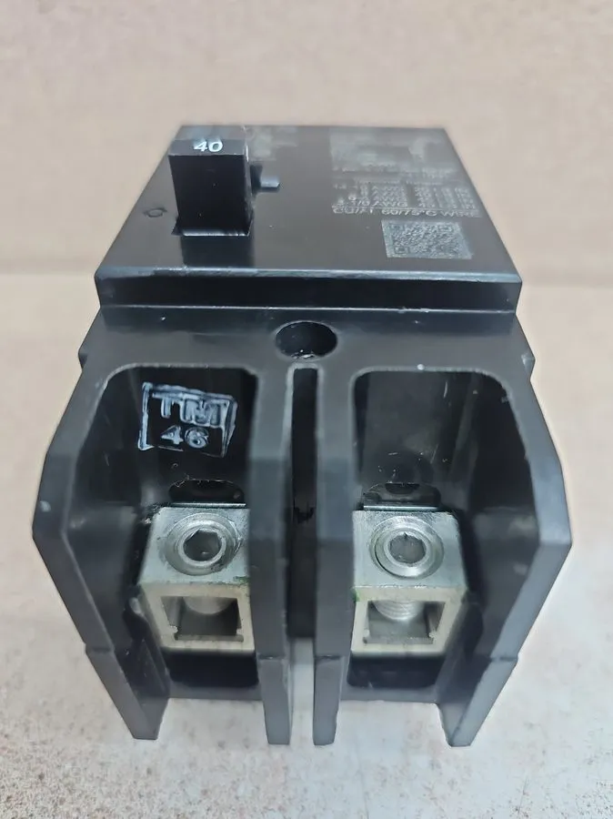 Автоматический выключатель Eaton GHB2040 2-pole 40 amp 277- 480 V Bolt on GHB Ci