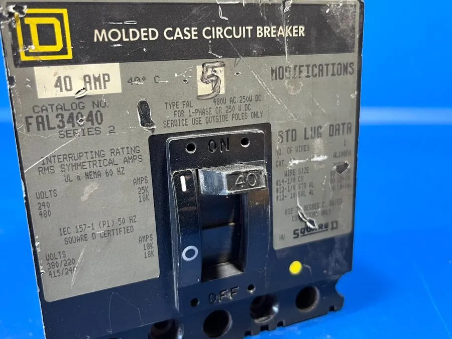 Автоматический выключатель Square D FAL34040 I-Line Circuit Breaker 40A 3P 480V  — фото лота 1