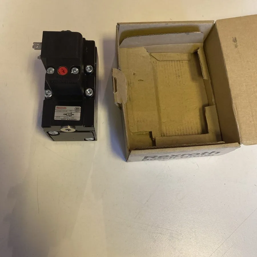 Пневмоклапан REXROTH AVENTICS 11W43 5653011340 Direction Control Valve 24 VDC, 1