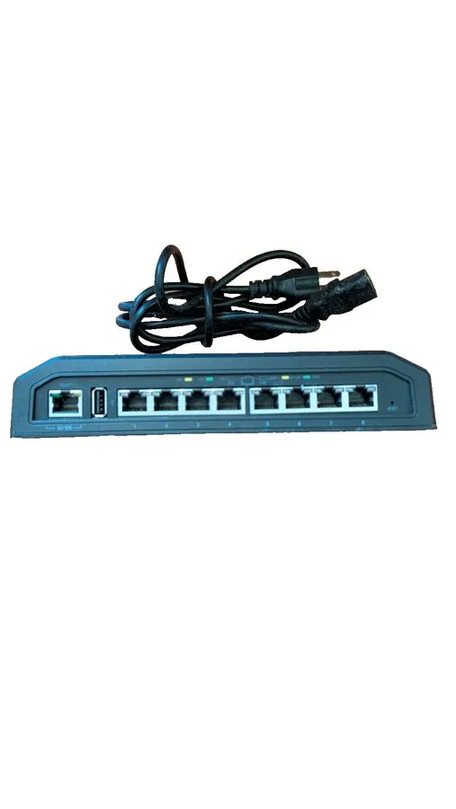 Коммутатор Ubiquiti TS-8-PRO ToughSwitch Pro 8-Port Gigabit PoE Switch 150W Mana — фото лота 1