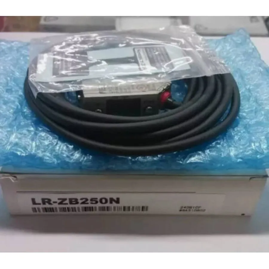 Датчик LR-ZB250N Laser Sensor — фото лота 2