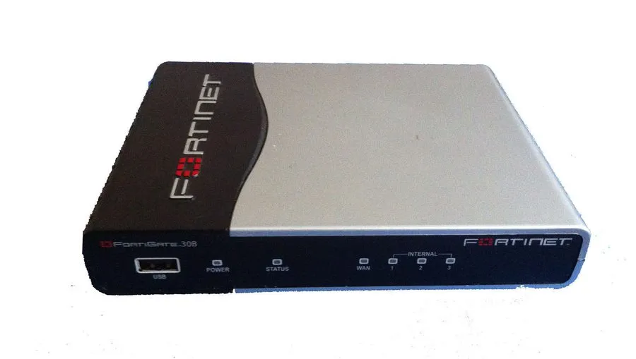 Межсетевой экран Fortinet Fortigate-30B FG-30B Firewall Security Appliance