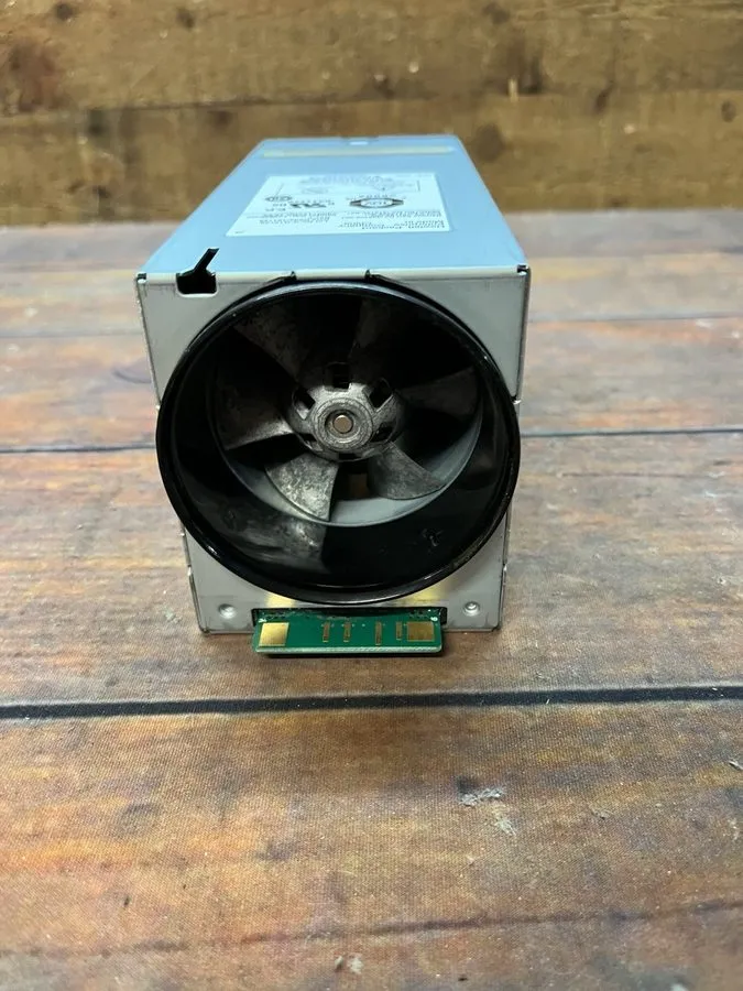 Сервер HP 486206-001 413996-001 12VDC 16A Blade Center Fans — фото лота 2