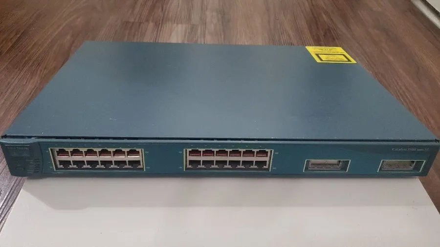 Блок питания Cisco WS-C3524-PWR-XL-EN 24-Port Stackable 10/100 Ethernet PoE Mana