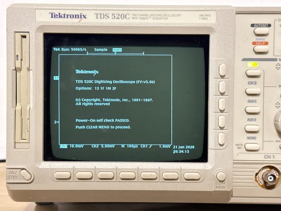 Осциллограф Tektronix TDS520C 500MHz 1GS/s in perfect working condition.