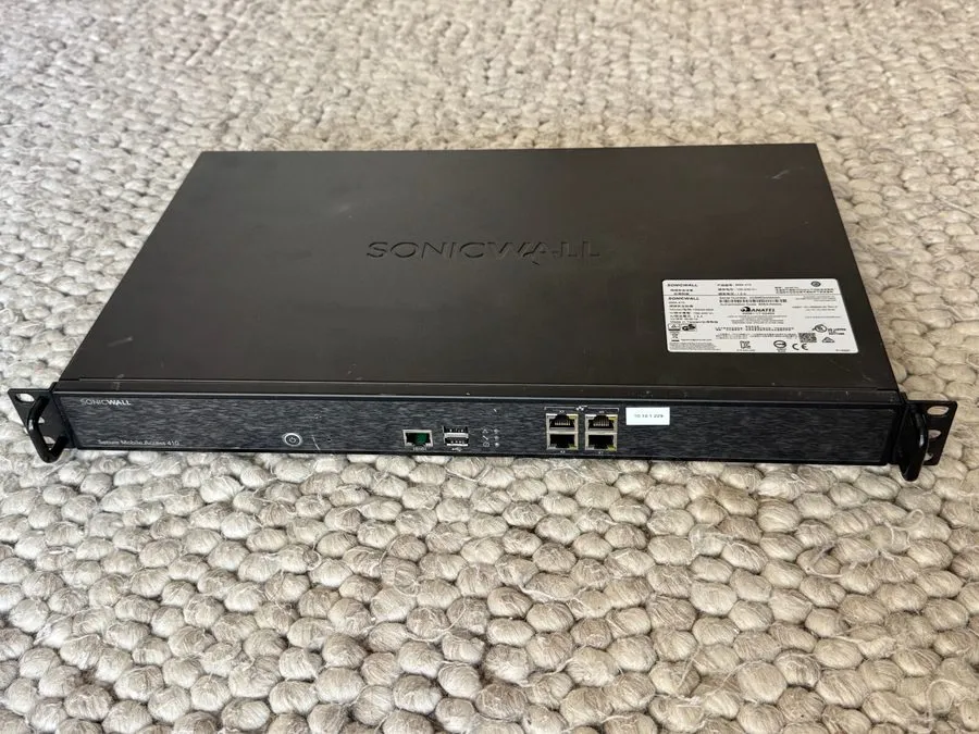 Межсетевой экран RARELY ! SonicWall SMA 410 Secure Mobile Access Appliance 1RK33