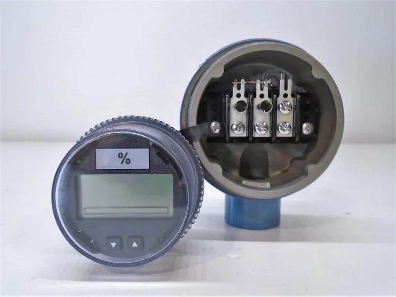 Трубопроводная арматура ROSEMOUNT 751AM4E5B FIELD SIGNAL INDICATOR