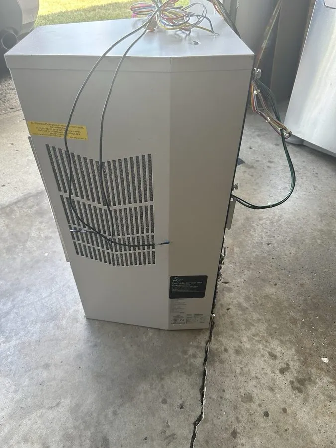 Кондиционер nVent Hoffman N280446G050 SpectraCool Enclosure Air Conditioner 460V — фото лота 2