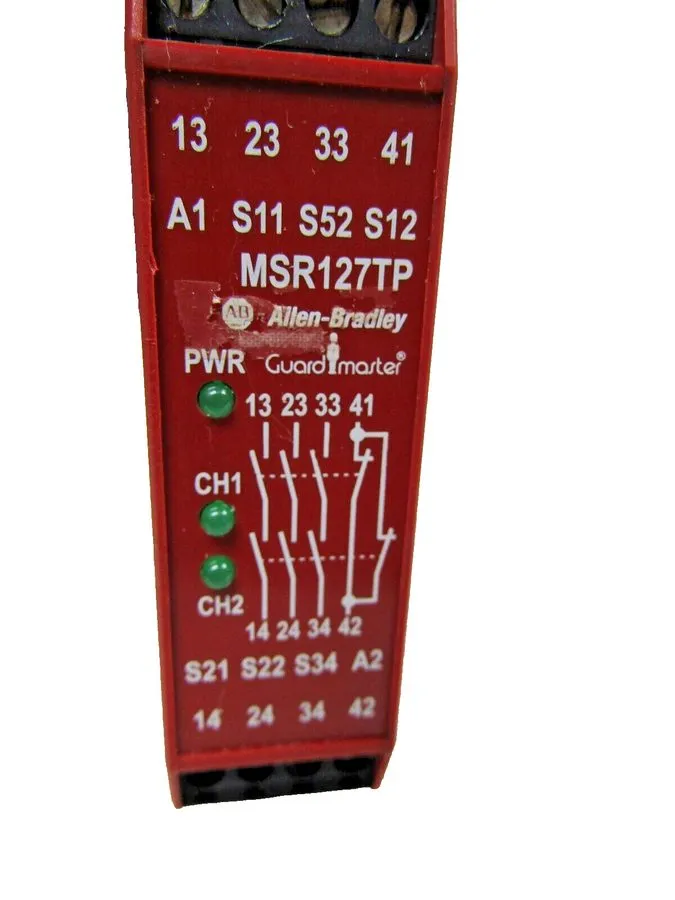 Реле безопасности Allen-Bradley 440R-N23132 MSR127TP Safety Relay 24VAC/DC Ser B