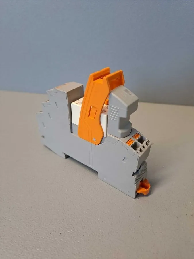 Реле 2900931 PHOENIX CONTACT / Socket