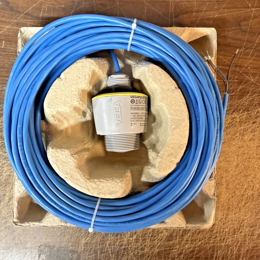 Датчик уровня VEGA VEGAPULS C 21 Radar Level Sensor PSC21.VHXXXNCHB 4-20mA HART  — фото лота 1