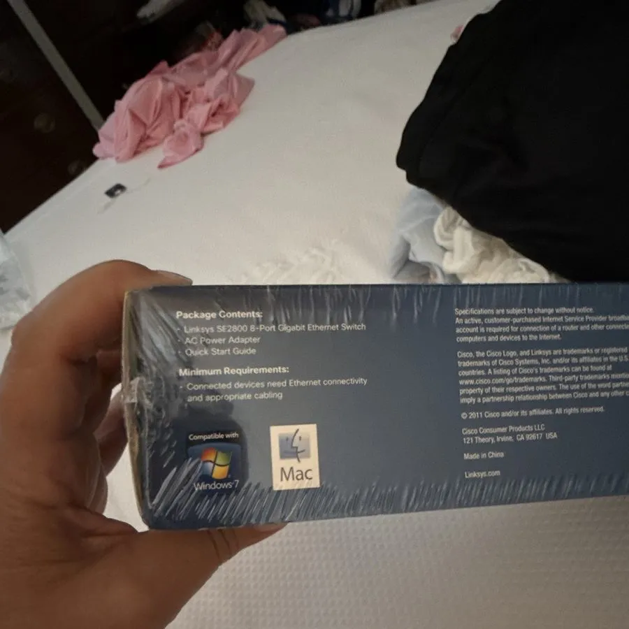 Коммутатор Cisco Linksys SE2800 8-Port Gigabit Ethernet Desktop Network Switch
