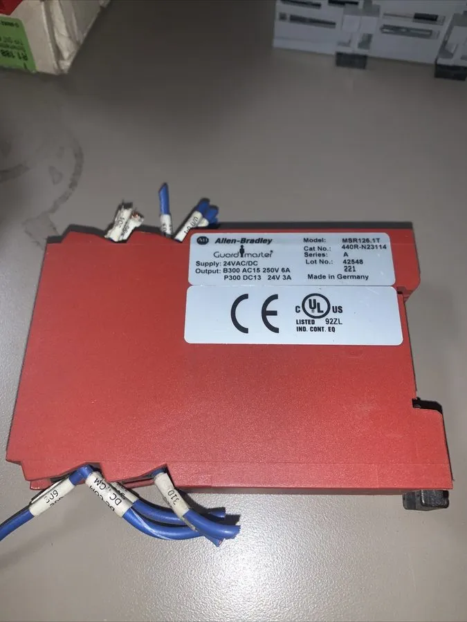 Реле безопасности MSR126.1T