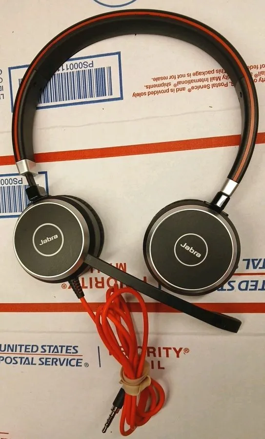 VoIP-шлюз Jabra Evolve 40 Stereo Wired Headset HSC017 Headset Only — фото лота 1