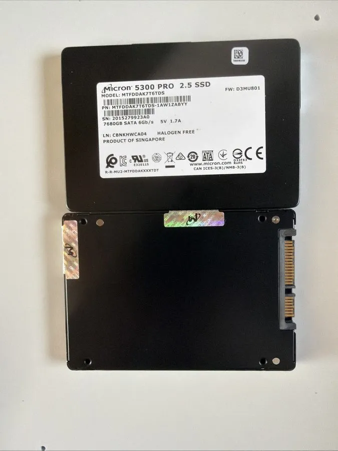 SSD-накопитель MICRON MTFDDAK7T6TDS 7.68TB 2.5" SATA SSD 4,317 Hours, 98.6% Heal — фото лота 1