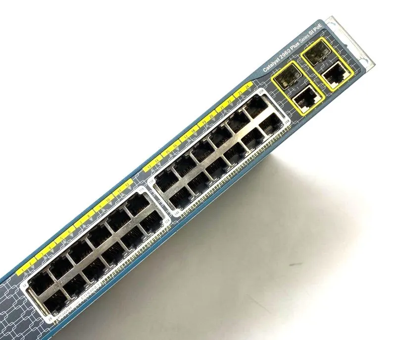 Коммутатор Cisco Catalyst 2960 SI PoE-24 / WS-C2960- -S / 24-Port switch — фото лота 4