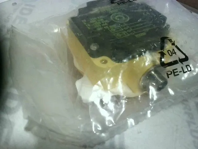 Датчик приближения Turck BI40-CP80-FDZ30X2-B3131 Proximity Switch Sensor 4230992 — фото лота 1