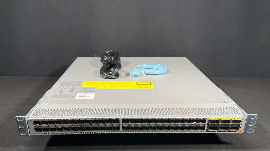 Коммутатор Cisco Nexus N9K-C9372PX-E Switch 48-Port 10Gb SFP+ 6-Port 40Gb QSFP+