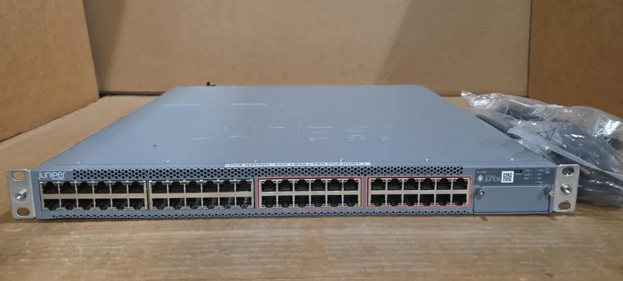 Коммутатор Juniper EX4300-48MP 48-Port Multi-Gigabit PoE+ Ethernet Switch