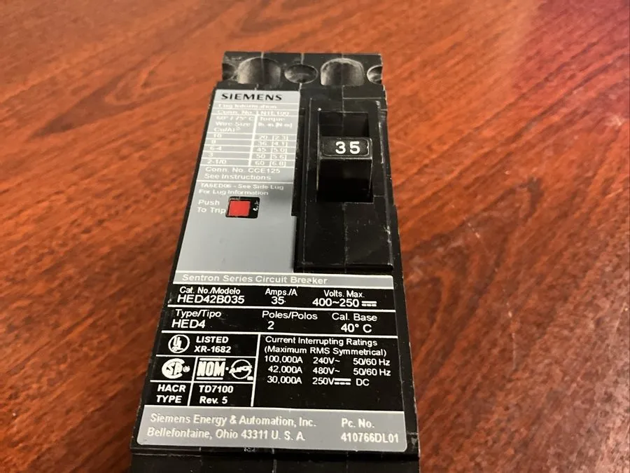 Автоматический выключатель HED42B035 Siemens 35A 480V 2 Pole Bolt-On Circuit Bre — фото лота 1