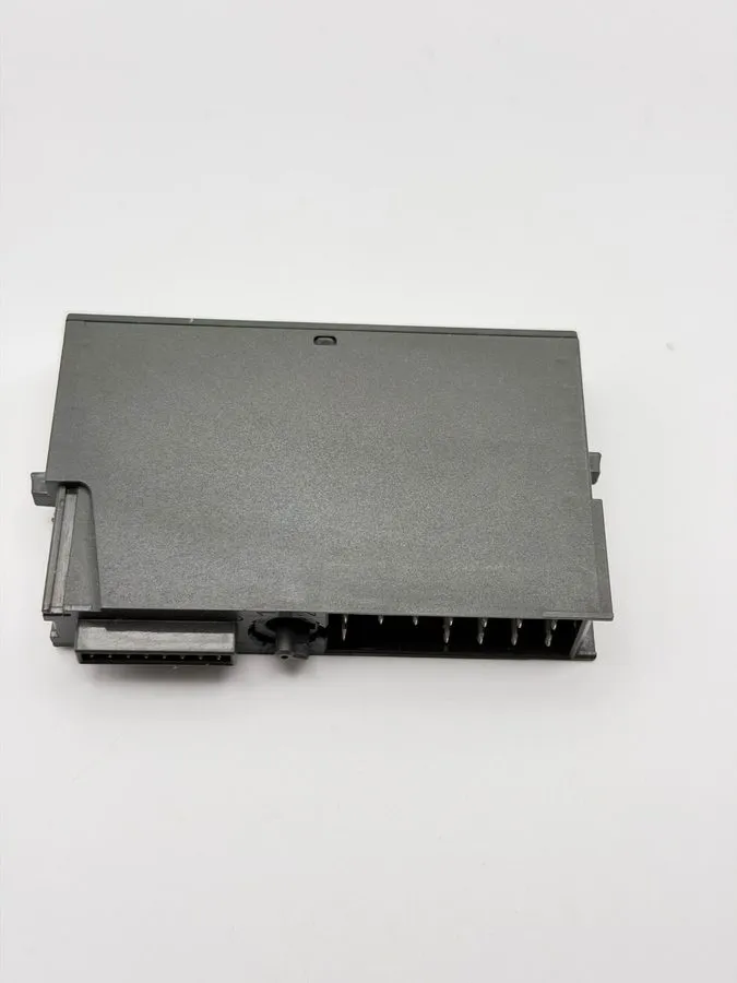 Модуль ввода-вывода Siemens 6ES7 138-4DF11-0AB0 SIMATIC ET 200S Electronic Modul — фото лота 2