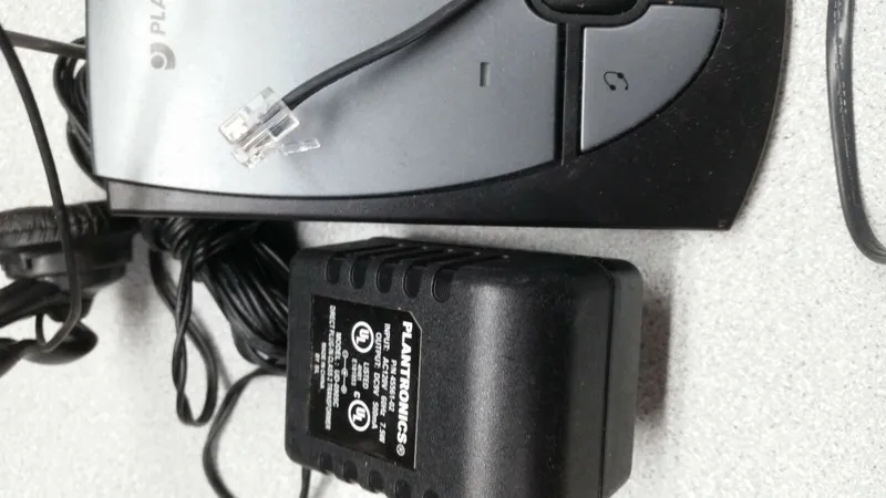 IP-телефон PLANTRONICS S12 Corded Telephone Headset System 64703-03