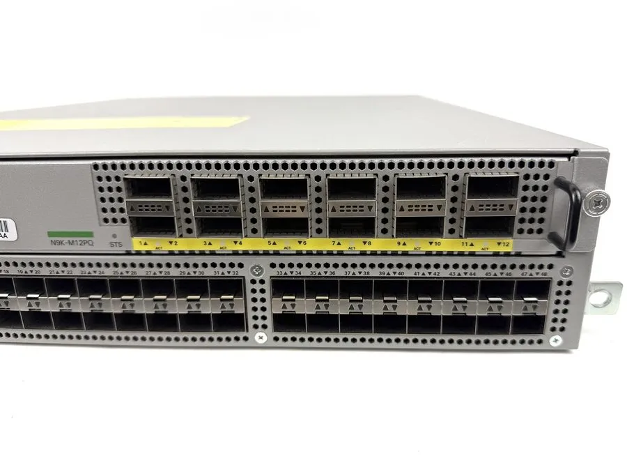 Коммутатор Cisco Nexus N9K-C9396PX 48-Port 10GbE SFP+ Switch w/N9K-M6PQ — фото лота 2