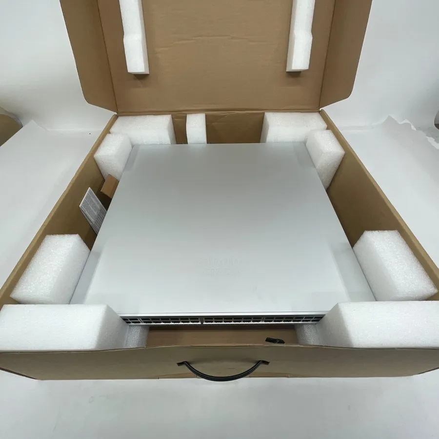 Коммутатор Cisco Meraki MS250-48LP 48-Port PoE GbE Switch 4x 10G SFP+ Unclaimed  — фото лота 1